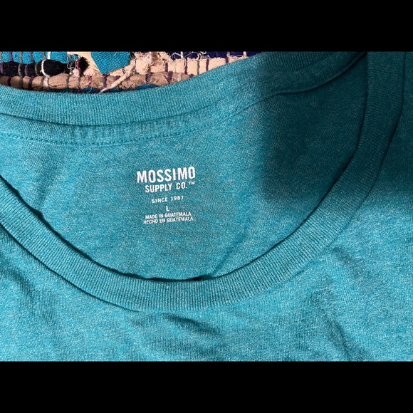 T-Shirt Bundle - Picture 6 of 7